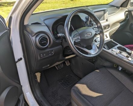 Белый Хендай Другая, объемом двигателя 0 л и пробегом 33 тыс. км за 15900 $, фото 10 на Automoto.ua