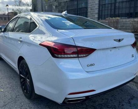 Белый Хендай Другая, объемом двигателя 3.8 л и пробегом 55 тыс. км за 3200 $, фото 1 на Automoto.ua