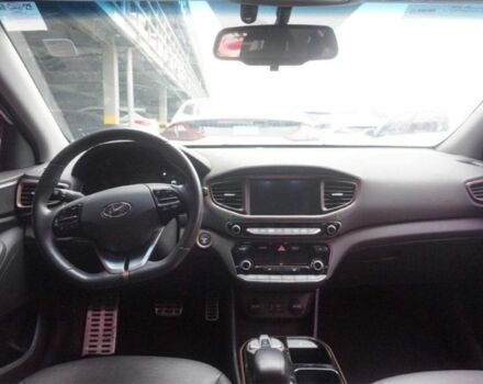 Белый Хендай Другая, объемом двигателя 0 л и пробегом 70 тыс. км за 3800 $, фото 4 на Automoto.ua