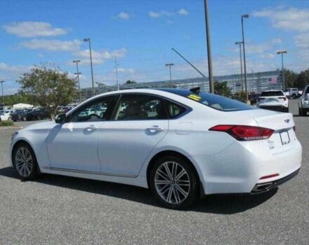 Белый Хендай Другая, объемом двигателя 3.8 л и пробегом 45 тыс. км за 3900 $, фото 1 на Automoto.ua