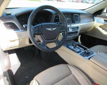 Белый Хендай Другая, объемом двигателя 3.8 л и пробегом 45 тыс. км за 3900 $, фото 4 на Automoto.ua