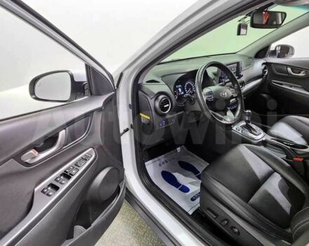 Білий Хендай Інша, об'ємом двигуна 1.6 л та пробігом 129 тис. км за 11500 $, фото 9 на Automoto.ua