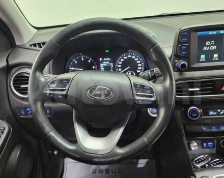 Білий Хендай Інша, об'ємом двигуна 1.6 л та пробігом 129 тис. км за 11500 $, фото 5 на Automoto.ua