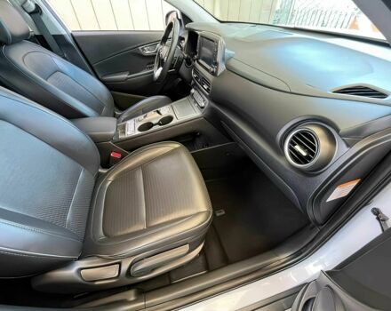 Белый Хендай Другая, объемом двигателя 0 л и пробегом 31 тыс. км за 10000 $, фото 10 на Automoto.ua