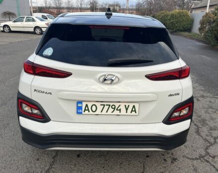 Белый Хендай Другая, объемом двигателя 0 л и пробегом 110 тыс. км за 16300 $, фото 2 на Automoto.ua