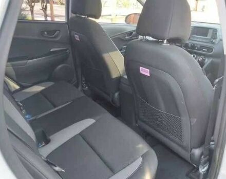 Белый Хендай Другая, объемом двигателя 2 л и пробегом 110 тыс. км за 9300 $, фото 3 на Automoto.ua