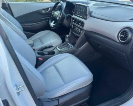 Белый Хендай Другая, объемом двигателя 1.6 л и пробегом 43 тыс. км за 4050 $, фото 7 на Automoto.ua