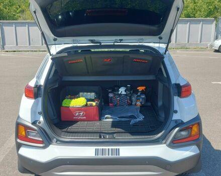 Белый Хендай Другая, объемом двигателя 1.6 л и пробегом 40 тыс. км за 20300 $, фото 16 на Automoto.ua