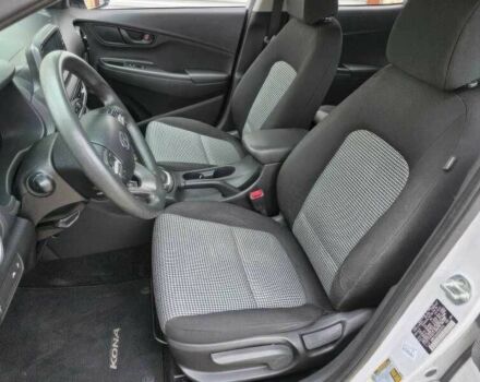 Білий Хендай Інша, об'ємом двигуна 2 л та пробігом 78 тис. км за 6000 $, фото 8 на Automoto.ua