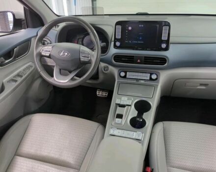 Белый Хендай Другая, объемом двигателя 0 л и пробегом 121 тыс. км за 15953 $, фото 4 на Automoto.ua