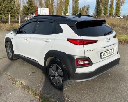 Білий Хендай Інша, об'ємом двигуна 0 л та пробігом 98 тис. км за 16500 $, фото 4 на Automoto.ua