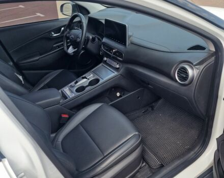 Белый Хендай Другая, объемом двигателя 0 л и пробегом 95 тыс. км за 15500 $, фото 13 на Automoto.ua