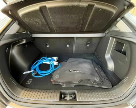 Белый Хендай Другая, объемом двигателя 0 л и пробегом 31 тыс. км за 10000 $, фото 13 на Automoto.ua