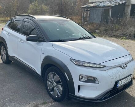 Білий Хендай Інша, об'ємом двигуна 0 л та пробігом 98 тис. км за 16500 $, фото 2 на Automoto.ua