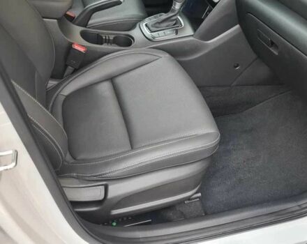 Білий Хендай Інша, об'ємом двигуна 1.6 л та пробігом 98 тис. км за 17500 $, фото 12 на Automoto.ua