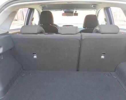 Белый Хендай Другая, объемом двигателя 2 л и пробегом 110 тыс. км за 9300 $, фото 5 на Automoto.ua