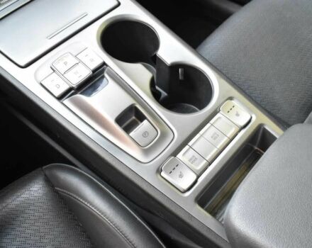 Белый Хендай Другая, объемом двигателя 0 л и пробегом 37 тыс. км за 7800 $, фото 9 на Automoto.ua