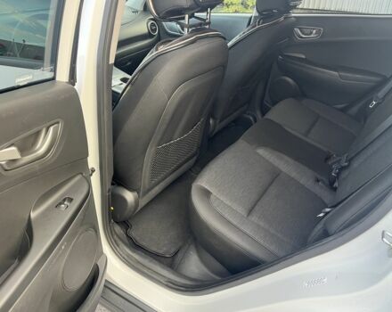 Белый Хендай Другая, объемом двигателя 0 л и пробегом 110 тыс. км за 16300 $, фото 6 на Automoto.ua