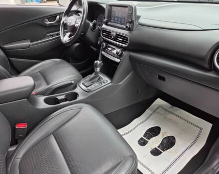 Белый Хендай Другая, объемом двигателя 1.6 л и пробегом 49 тыс. км за 15000 $, фото 12 на Automoto.ua