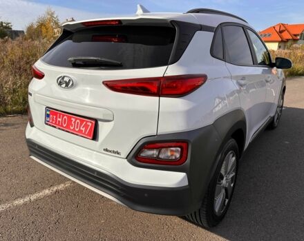 Белый Хендай Другая, объемом двигателя 0 л и пробегом 68 тыс. км за 17750 $, фото 7 на Automoto.ua