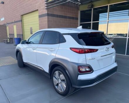 Белый Хендай Другая, объемом двигателя 0 л и пробегом 45 тыс. км за 9600 $, фото 5 на Automoto.ua