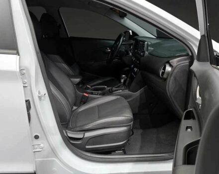 Белый Хендай Другая, объемом двигателя 1.6 л и пробегом 47 тыс. км за 13000 $, фото 9 на Automoto.ua