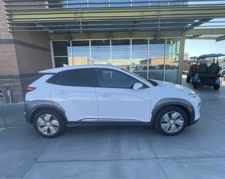 Білий Хендай Інша, об'ємом двигуна 0 л та пробігом 34 тис. км за 7600 $, фото 6 на Automoto.ua