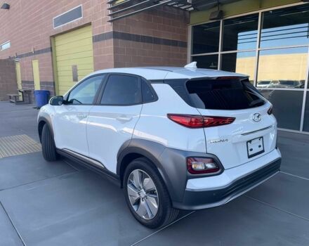 Білий Хендай Інша, об'ємом двигуна 0 л та пробігом 34 тис. км за 7600 $, фото 5 на Automoto.ua