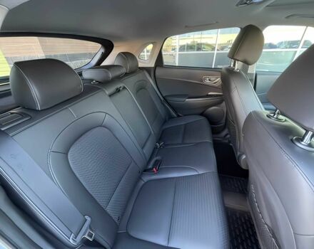 Белый Хендай Другая, объемом двигателя 0 л и пробегом 45 тыс. км за 9600 $, фото 12 на Automoto.ua