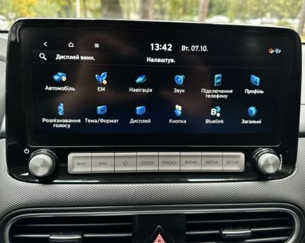 Белый Хендай Другая, объемом двигателя 0 л и пробегом 103 тыс. км за 17699 $, фото 9 на Automoto.ua