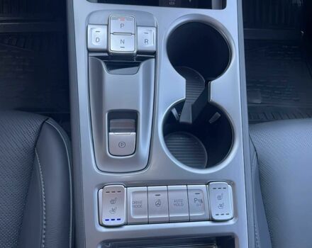 Белый Хендай Другая, объемом двигателя 0 л и пробегом 45 тыс. км за 9600 $, фото 9 на Automoto.ua