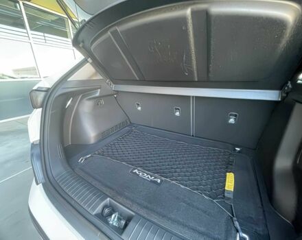 Белый Хендай Другая, объемом двигателя 0 л и пробегом 45 тыс. км за 9600 $, фото 13 на Automoto.ua