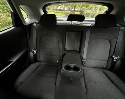 Белый Хендай Другая, объемом двигателя 0 л и пробегом 103 тыс. км за 17699 $, фото 21 на Automoto.ua