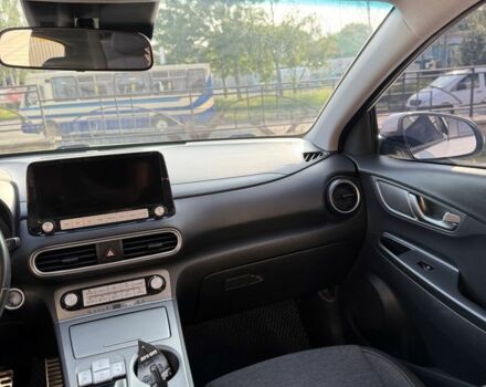 Белый Хендай Другая, объемом двигателя 0 л и пробегом 100 тыс. км за 16300 $, фото 3 на Automoto.ua