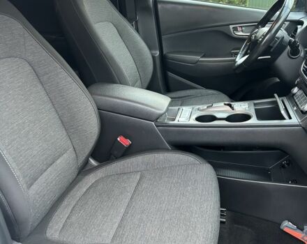 Белый Хендай Другая, объемом двигателя 0 л и пробегом 109 тыс. км за 16204 $, фото 10 на Automoto.ua