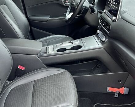 Белый Хендай Другая, объемом двигателя 0 л и пробегом 100 тыс. км за 19701 $, фото 18 на Automoto.ua