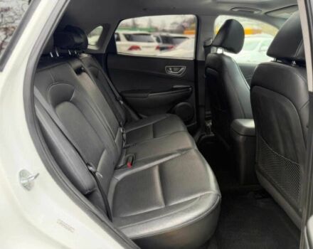 Белый Хендай Другая, объемом двигателя 0 л и пробегом 10 тыс. км за 14000 $, фото 10 на Automoto.ua