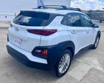 Белый Хендай Другая, объемом двигателя 2 л и пробегом 42 тыс. км за 5000 $, фото 2 на Automoto.ua