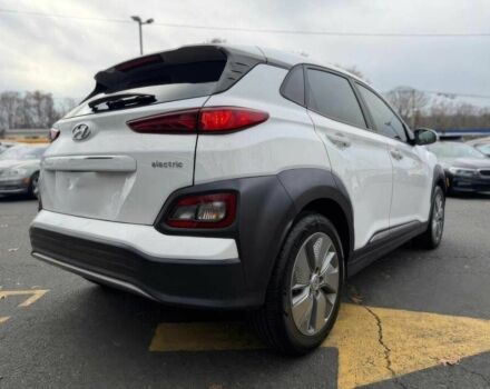 Белый Хендай Другая, объемом двигателя 0 л и пробегом 10 тыс. км за 14000 $, фото 3 на Automoto.ua