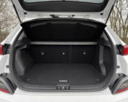 Белый Хендай Другая, объемом двигателя 0 л и пробегом 24 тыс. км за 11000 $, фото 14 на Automoto.ua