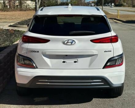 Белый Хендай Другая, объемом двигателя 0 л и пробегом 12 тыс. км за 18000 $, фото 5 на Automoto.ua