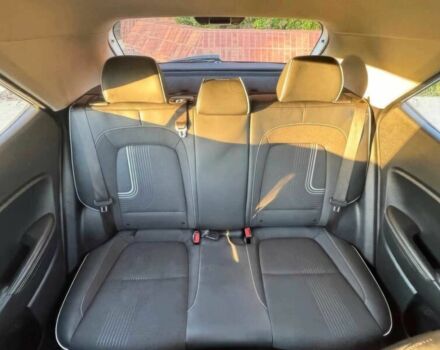 Белый Хендай Другая, объемом двигателя 1.6 л и пробегом 18 тыс. км за 4400 $, фото 12 на Automoto.ua