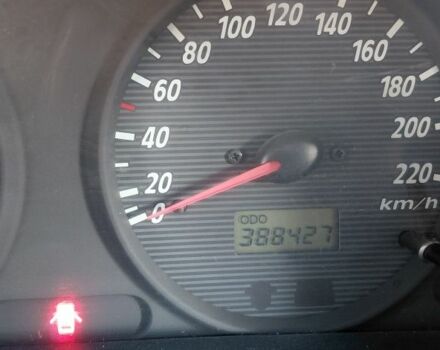 Чорний Хендай Інша, об'ємом двигуна 2 л та пробігом 390 тис. км за 3100 $, фото 8 на Automoto.ua