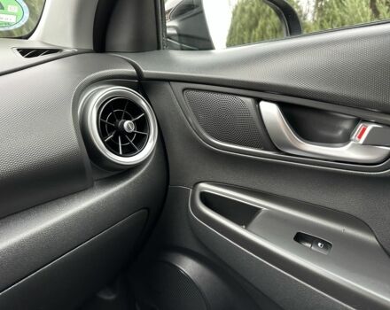 Черный Хендай Другая, объемом двигателя 0 л и пробегом 54 тыс. км за 16800 $, фото 7 на Automoto.ua