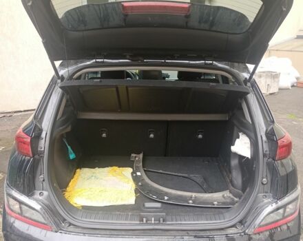 Черный Хендай Другая, объемом двигателя 0 л и пробегом 75 тыс. км за 18000 $, фото 1 на Automoto.ua