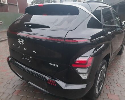 Черный Хендай Другая, объемом двигателя 0 л и пробегом 16 тыс. км за 26000 $, фото 3 на Automoto.ua