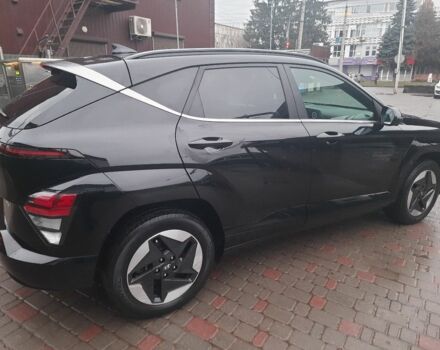 Черный Хендай Другая, объемом двигателя 0 л и пробегом 16 тыс. км за 26000 $, фото 2 на Automoto.ua