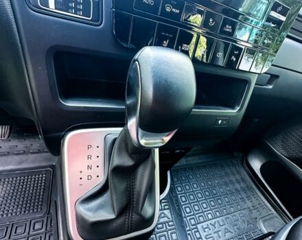 Чорний Хендай Інша, об'ємом двигуна 2.2 л та пробігом 62 тис. км за 37500 $, фото 13 на Automoto.ua