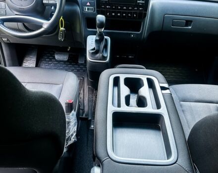 Чорний Хендай Інша, об'ємом двигуна 2.2 л та пробігом 62 тис. км за 37500 $, фото 8 на Automoto.ua