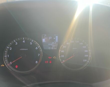 Чорний Хендай Інша, об'ємом двигуна 1.4 л та пробігом 10 тис. км за 10000 $, фото 4 на Automoto.ua